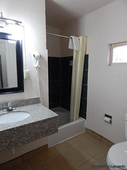 Executive Inn Форт-Стоктон Экстерьер фото