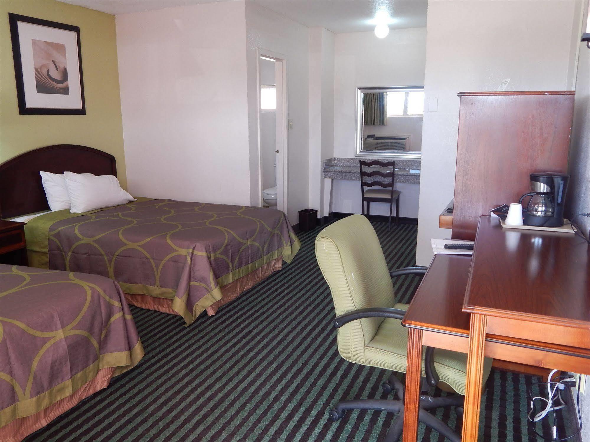 Executive Inn Форт-Стоктон Экстерьер фото